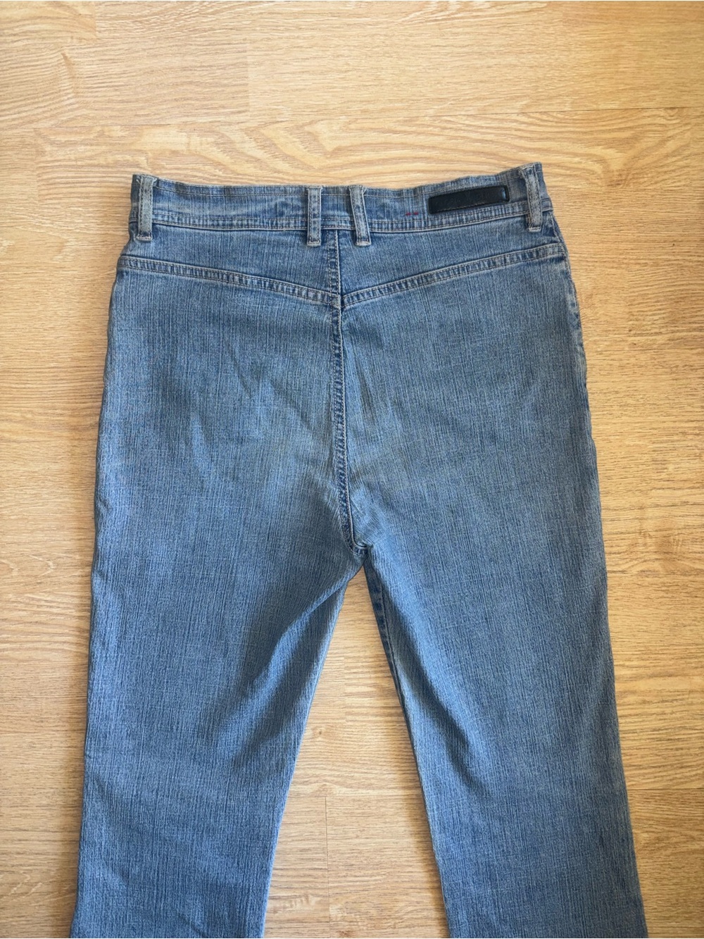 Jeans - Picture 6 of 6